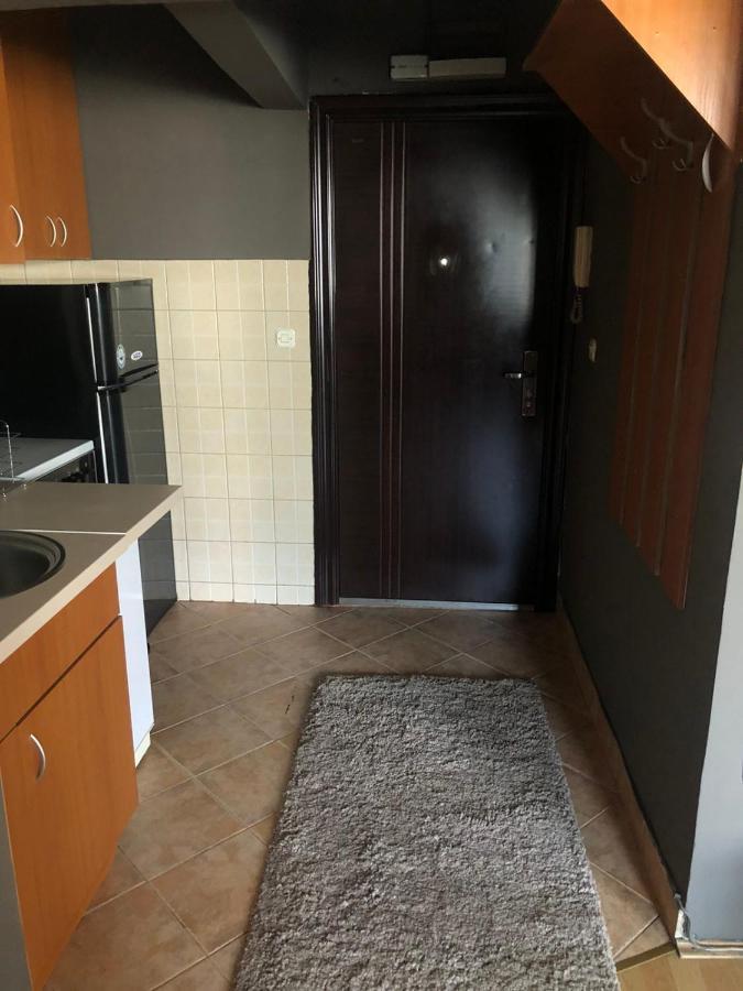 Skopje Plaza Apartment ภายนอก รูปภาพ