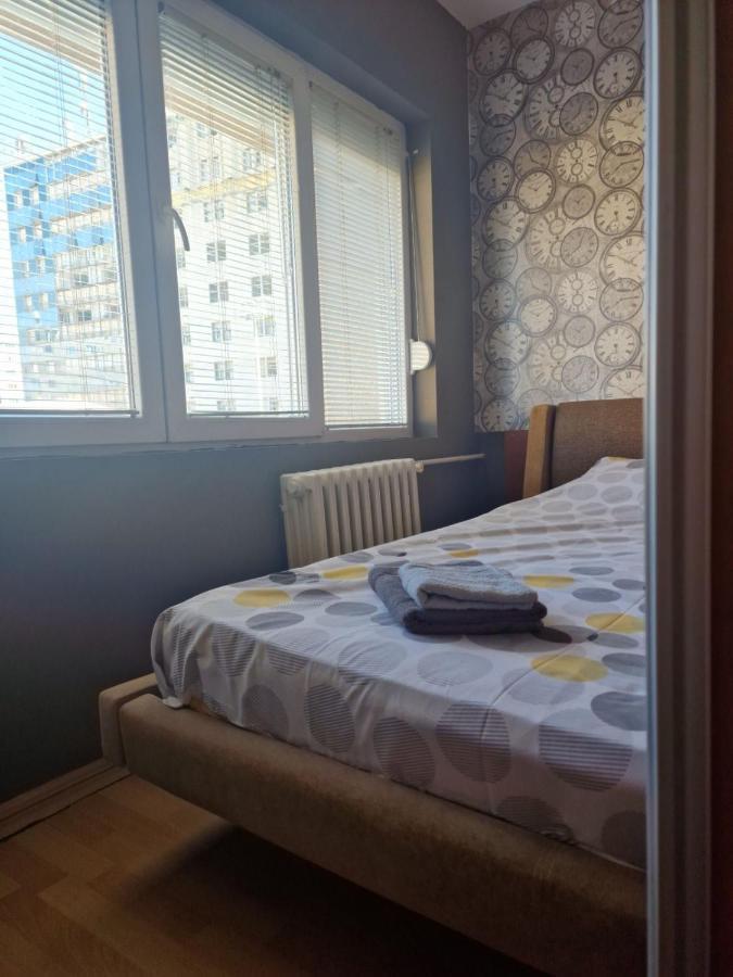 Skopje Plaza Apartment ภายนอก รูปภาพ