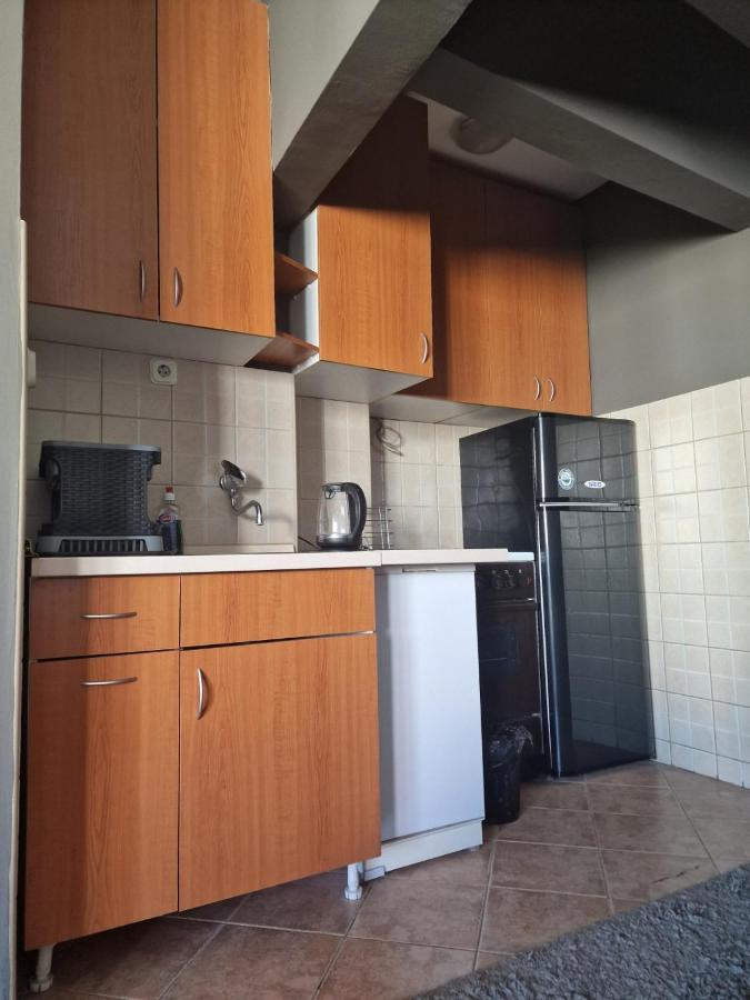 Skopje Plaza Apartment ภายนอก รูปภาพ
