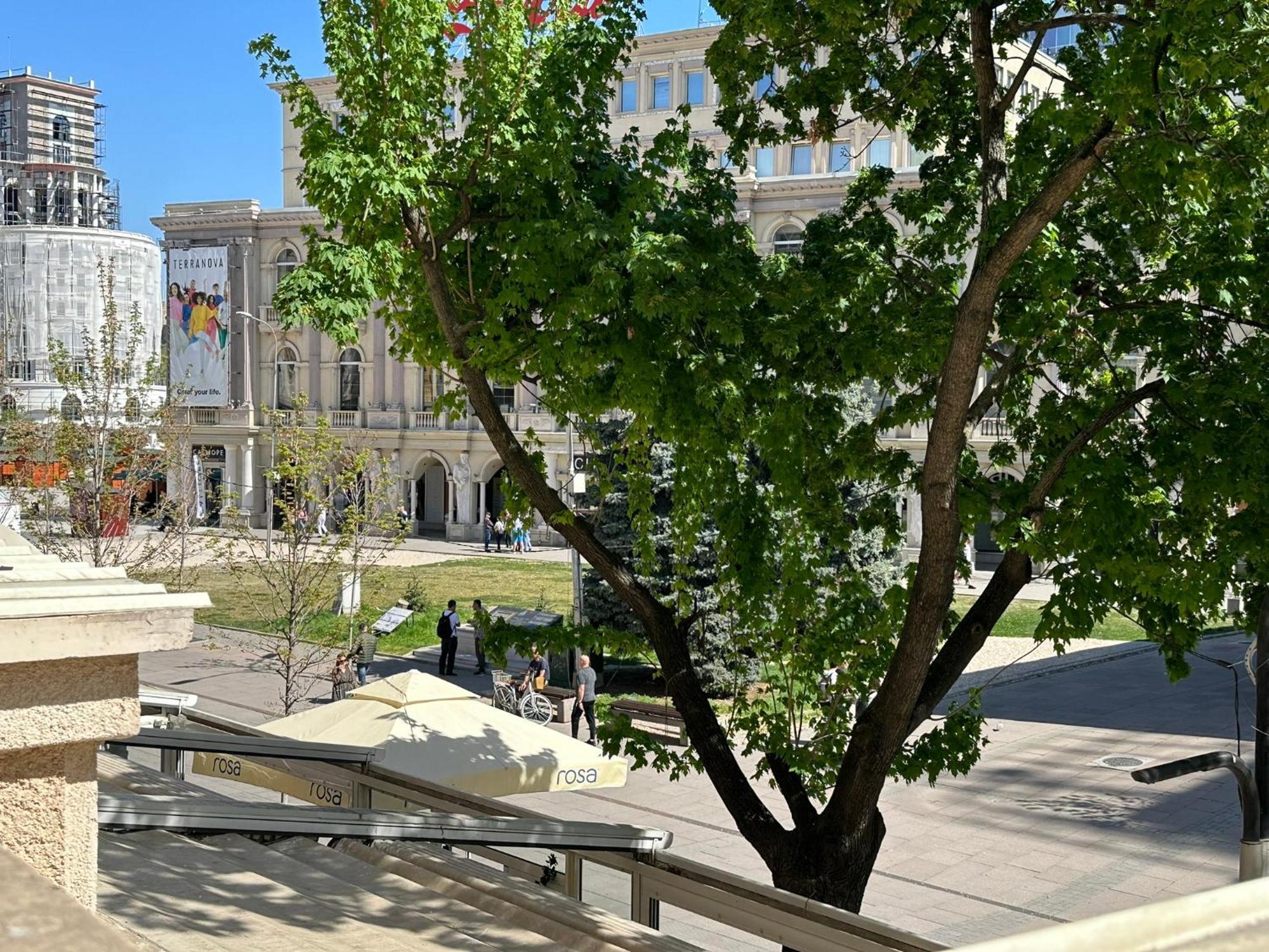 Skopje Plaza Apartment ภายนอก รูปภาพ