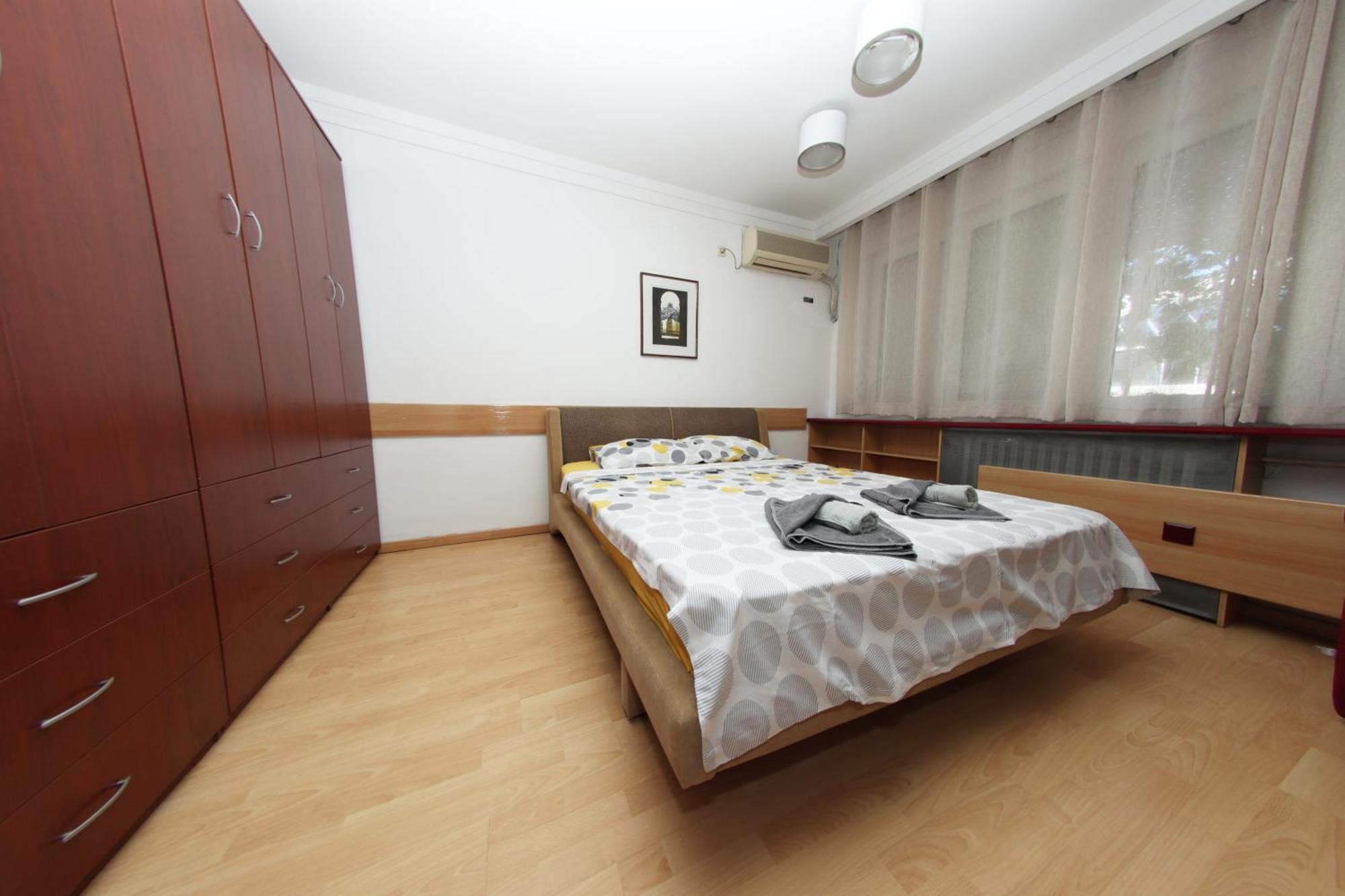 Skopje Plaza Apartment ภายนอก รูปภาพ